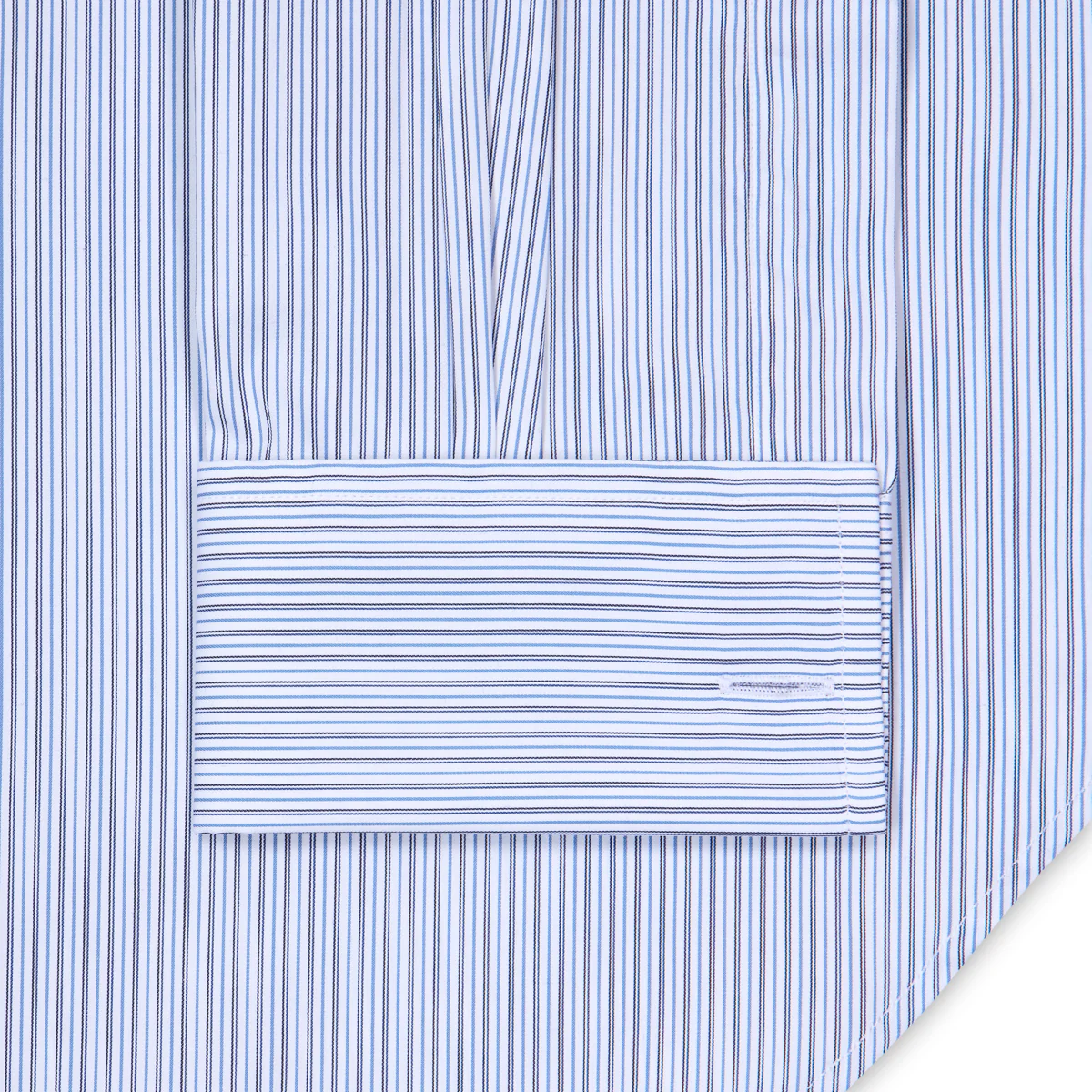Hairline Stripe Superpoplin Bank Classic Fit Double Cuff Shirt in Blue - Image 4