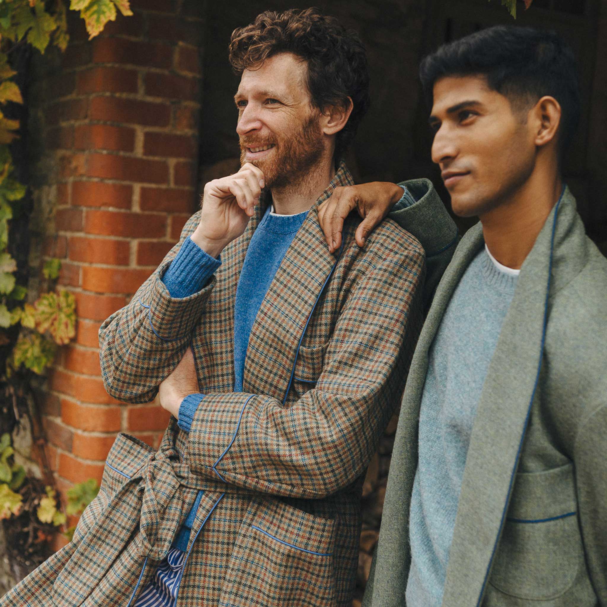 Heritage Tweed Silk Lined Dressing Gown in Rustic Check - Image 7