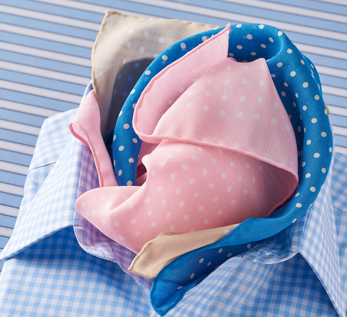 Medium Spot Silk & Linen Pocket Square in Blue and White - Image 2