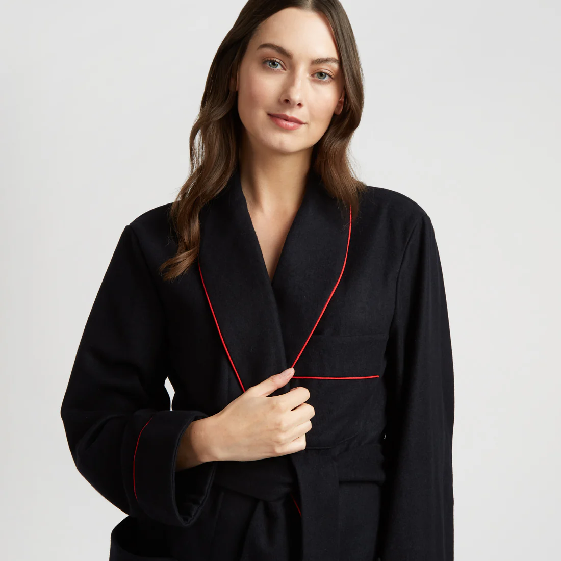 Cashmere and Wool Fleece Dressing Gown in Navy and Wine - Image 5