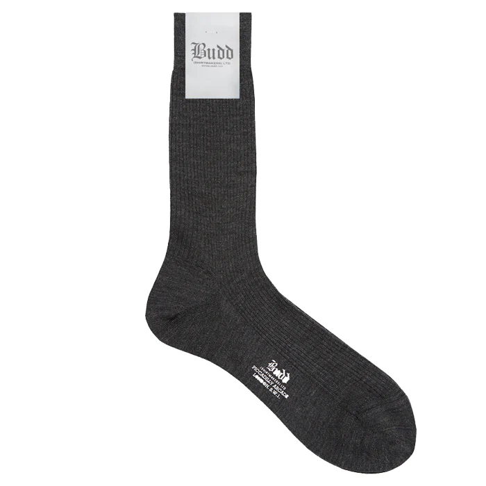 Plain Wool Short Socks in Charcoal