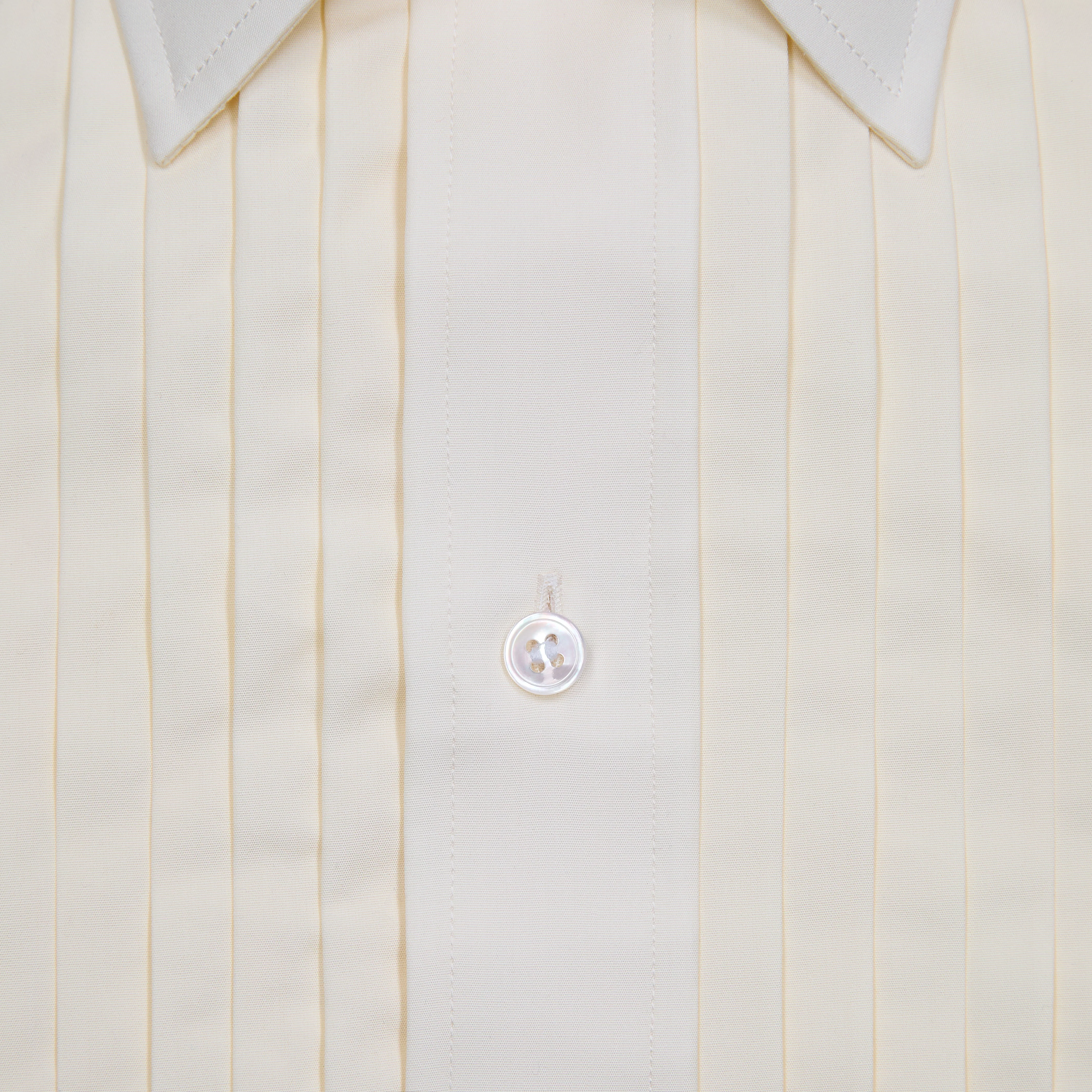 Sea Island Cotton Classic Fit Hand Pleated Dress Shirt in Cream - Image 4