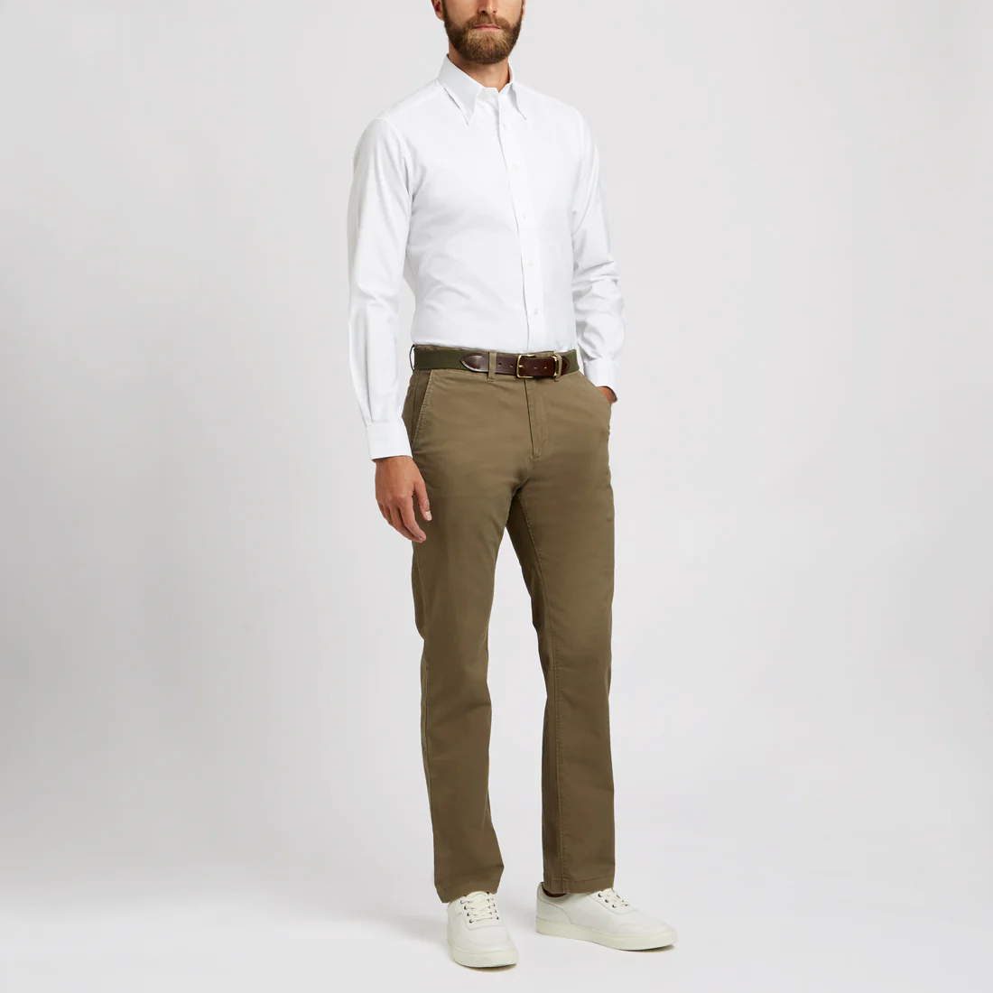 Tailored Fit Button Down Oxford Shirt in White - Image 5
