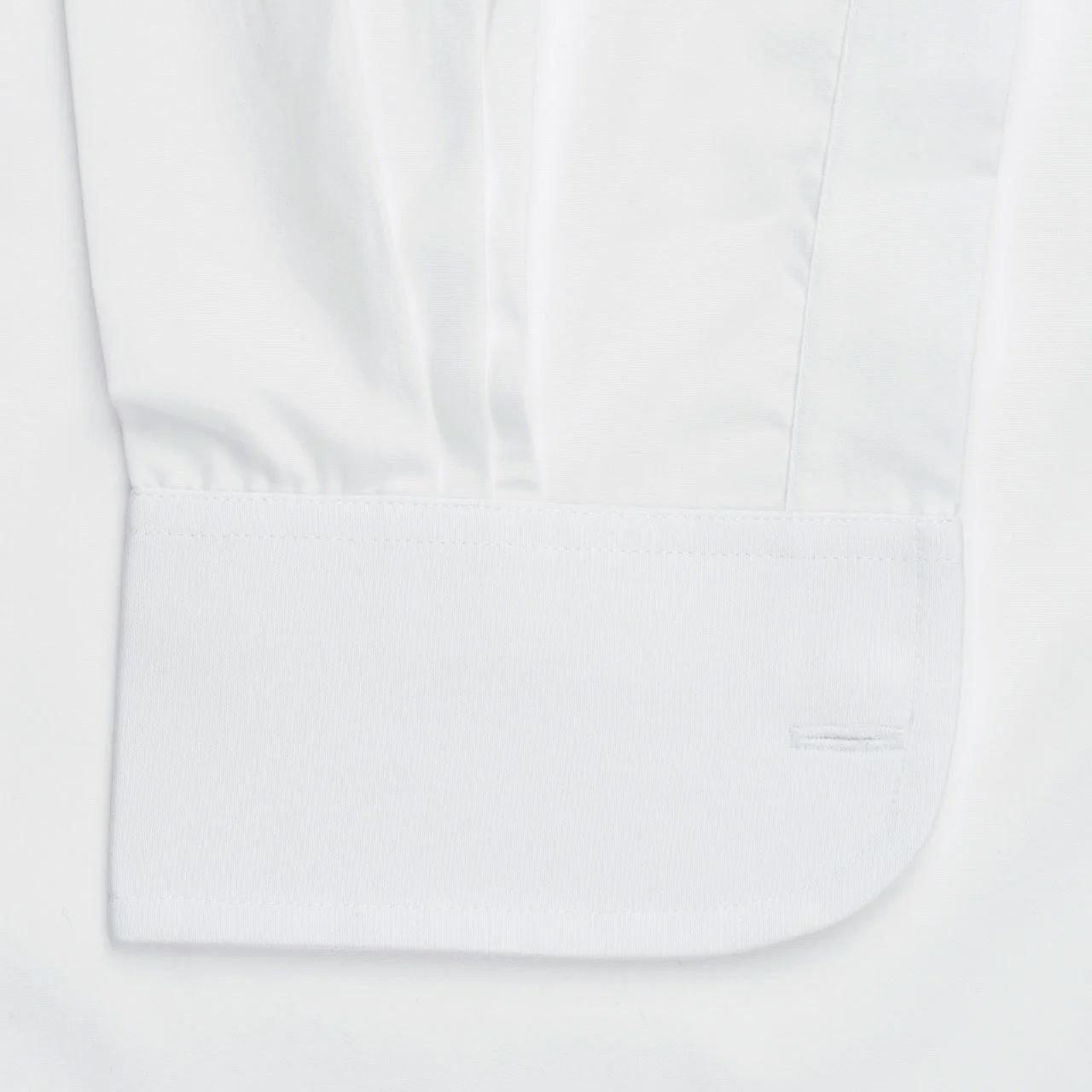Tailored Fit Plain Poplin Button Cuff Shirt in White - Image 6