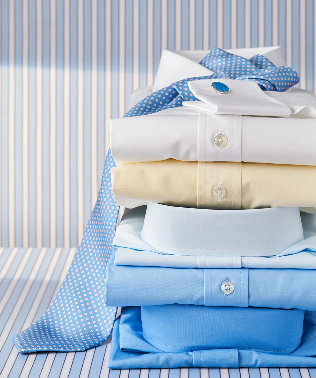 Tailored Fit Plain Poplin Double Cuff Shirt in White - Image 4